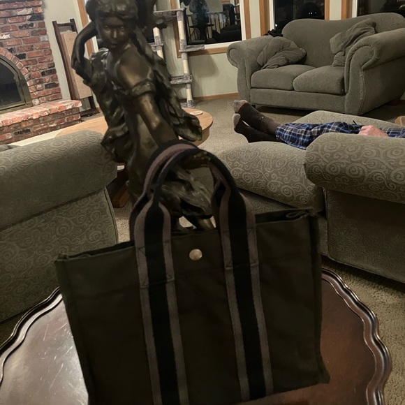 HERMES BLACK AND GRAY TOTE GOOD USED CONDITION! - Picture 7 of 7